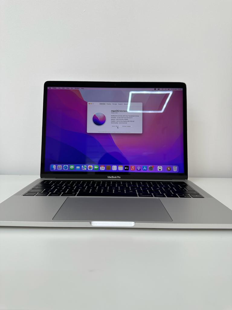 MacBook Pro 13" Retina (2017),Intel i5-3,1Ghz, 8 GB RAM, 256 SSD, Silver, Garantie 1 an