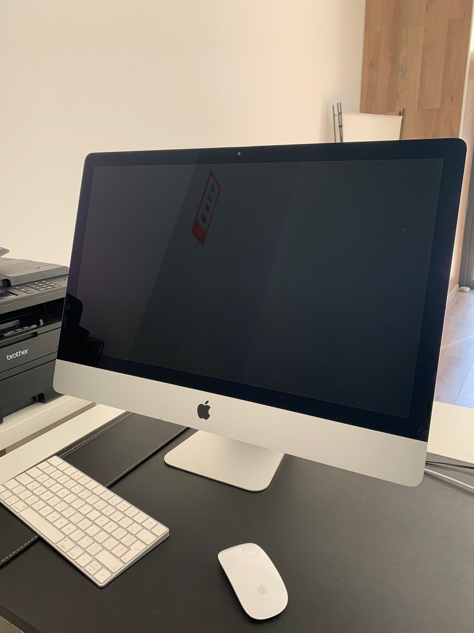 iMac A1419 27” (Late 2015) Retina 5k, 24 GB RAM, 1TB HDD + 256 GB SSD, Intel i5, 3.2 Ghz, AMD Radeon R9 M390 2GB, Magic Keyboard + Magic Mouse 2 - imagine 2